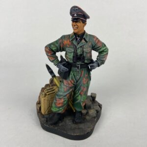Miniatura Oficial Panzer de la Waffen SS Alemania WW2 1:16