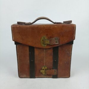 Maletín Militar de Cuero años 30